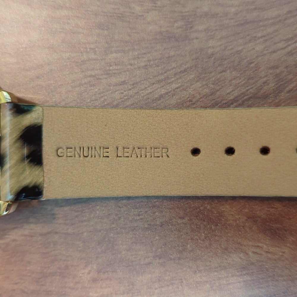 NEW Express Leopard Print Watch - Picture 5 of 6